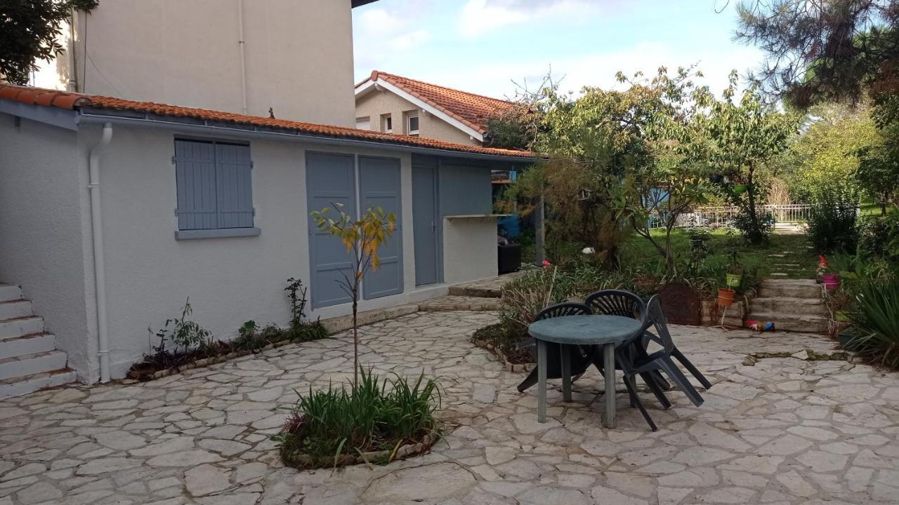 2 Chambres Et Salle De Bain Un Oasis De Bien Etre Piscine Et Jardin Direct Gare Aeroport Tolosa Esterno foto